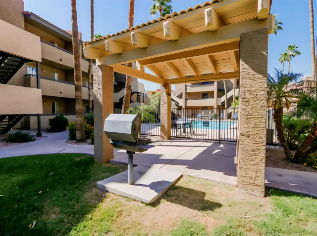 Villas on Apache 3