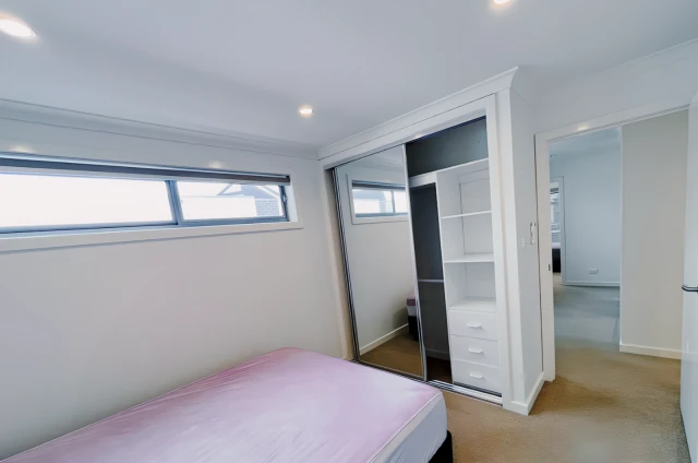9 McGowan Pl 1