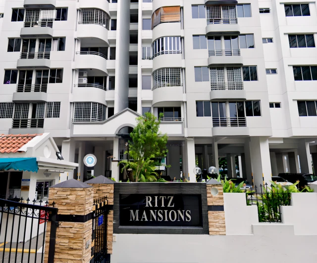 Ritz Mansions - BO 3