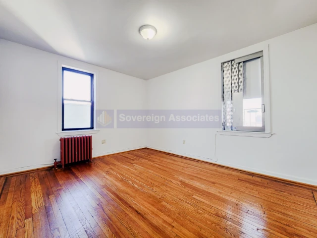 165 Pinehurst Avenue 2