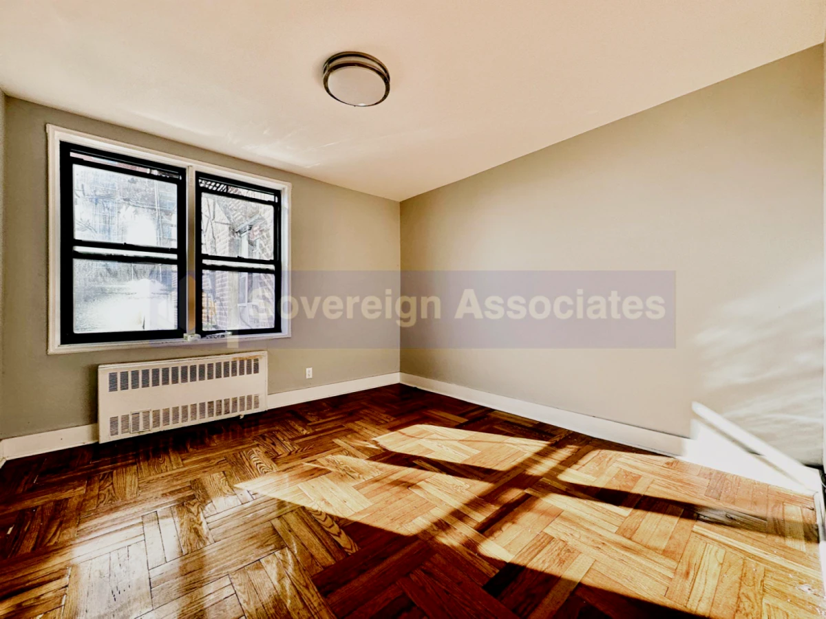 525-527 Riverdale Avenue - New York student accommodation - 1 Bed 1 Bath
