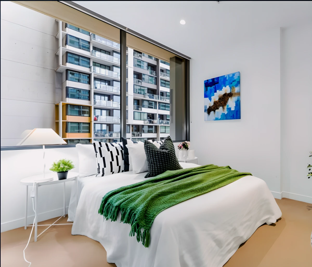 639 Lonsdale Street 0