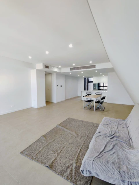 107 Dalmeny Ave 4