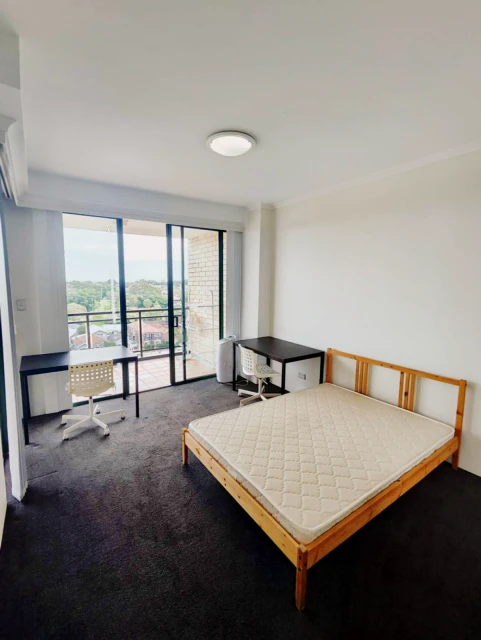 255 Anzac Parade 4