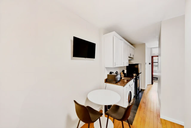 205 West 109th Street 3