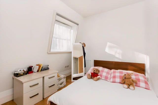 Castletown Road, West Kensington 3