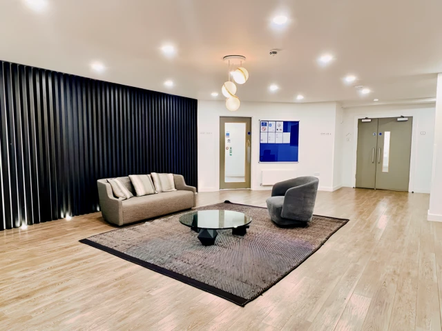 St. Peters Street 25987# 4