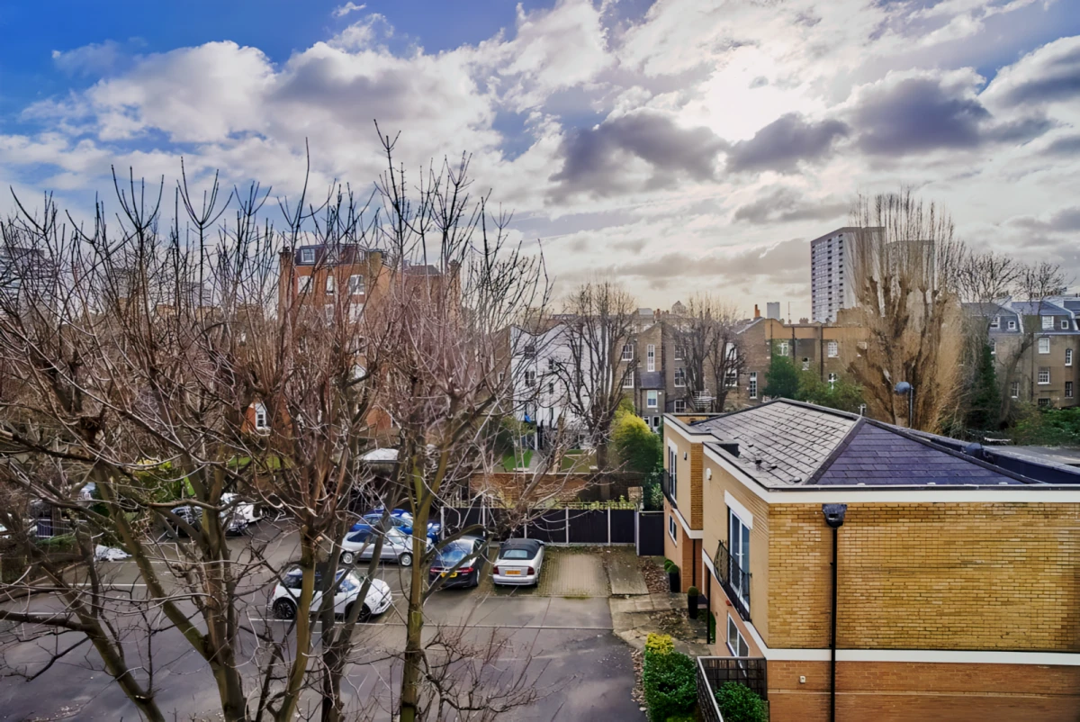 Whitton Walk 27150# 0