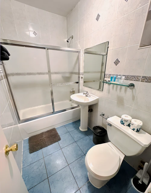 Union Square Apartment 4