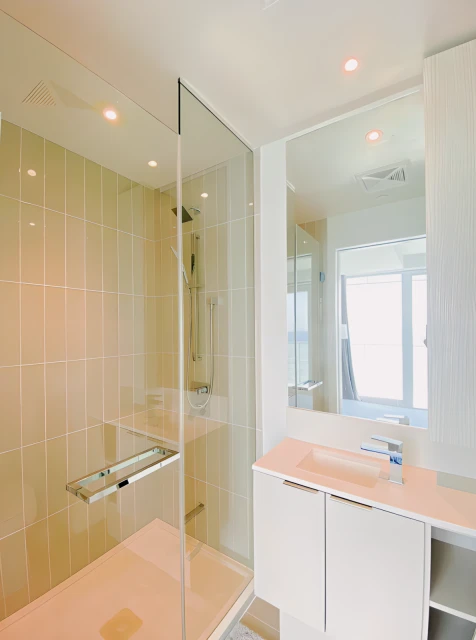 4407 - 3900 Confederation Parkway 1