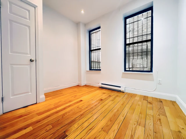 932 Amsterdam Avenue 2