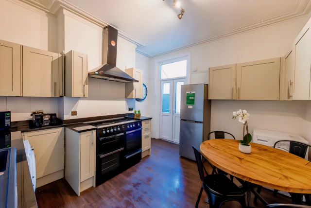 109 Mount Pleasant Road - alojamiento para estudiantes en Exeter - 7 Bed 2 Bath