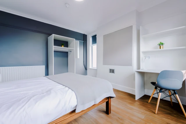 33 Elmsthorpe Avenue 2