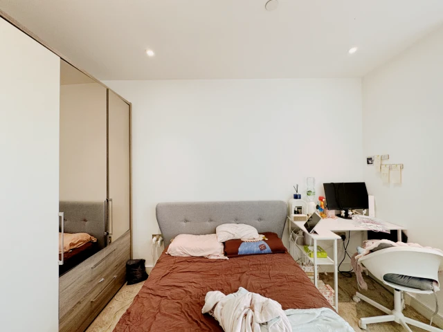 FH-Nine Elms Point - London student accommodation - 2 Bedroom 2 Bathroom Flat 171