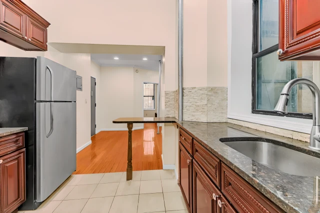 541 West 158th Street 3