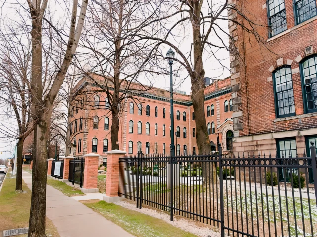 300 Alexander Apartments 3