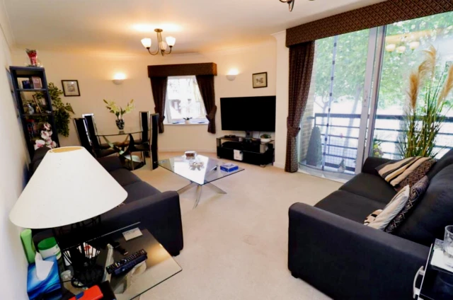 LH-Lock Keepers Heights - London student accommodation - 2B2B