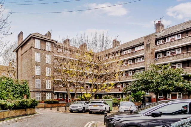 LH-County Street Borough 3