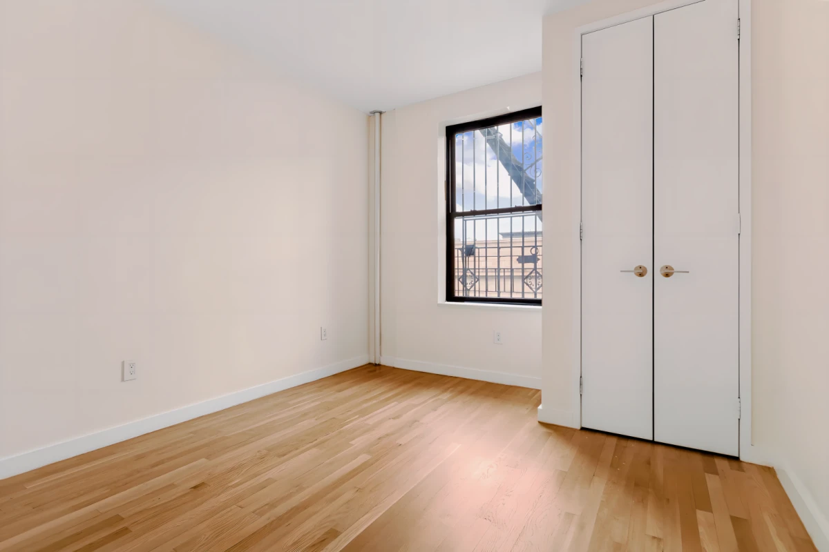 570 West 182nd Street 0