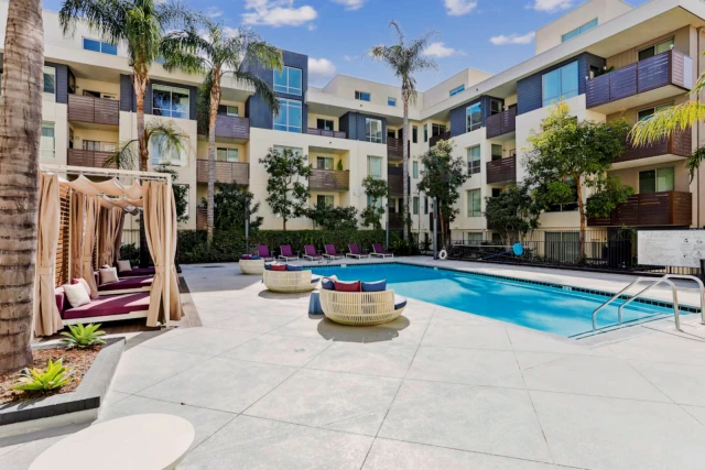 Fusion Encore Hollywood 1