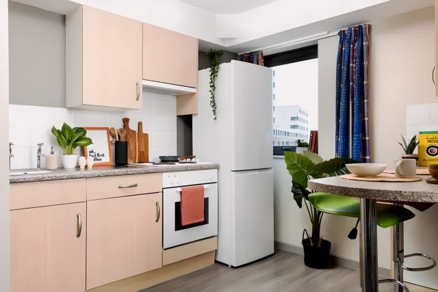 uhomes.com | Student Accommodation, Housing, Flats, Apartments for Rent