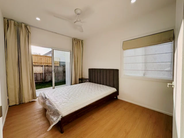 15 Toohey Rd 4