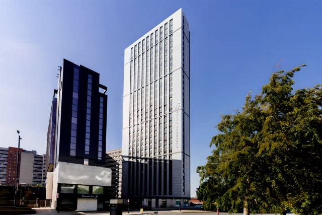 Sky Plaza 3