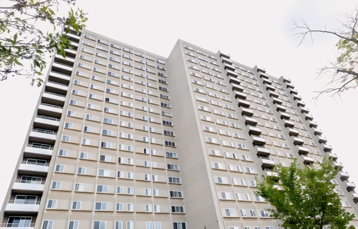 Harrington Housing - University Tower - ที่พักนักศึกษาในเอดมอนตัน
