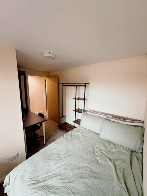 1 Finney Court 2