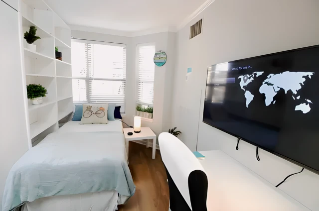 Near Dupont Circle 1