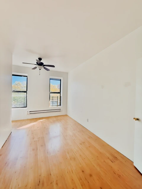1842 Amsterdam Ave 3