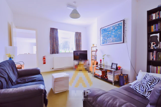 Entire Place·1B1B···Flat 3, 3 St. Edwards Road, Selly Oak