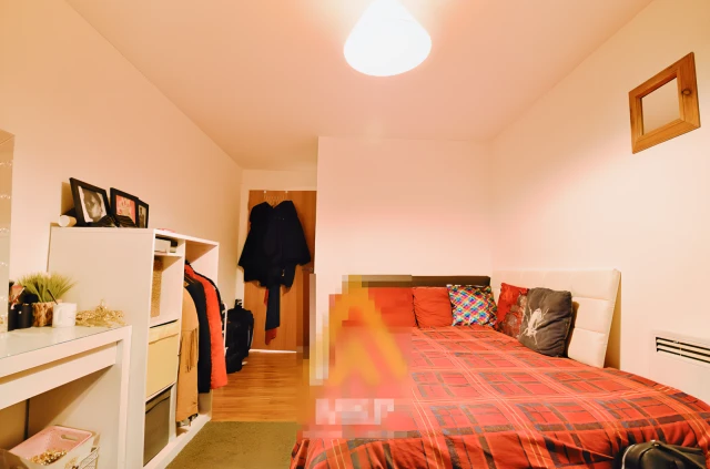 Entire Place·2B2B···Apartment 181,Latitude Birmingham, West Midlands, 1