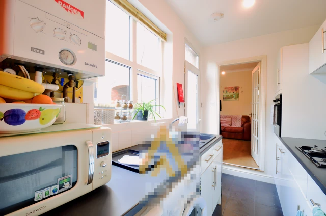 Entire Place·3B1B···40 Milner Road, Selly Oak 2