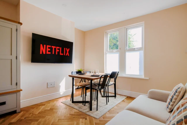 24 Montpelier Road 2