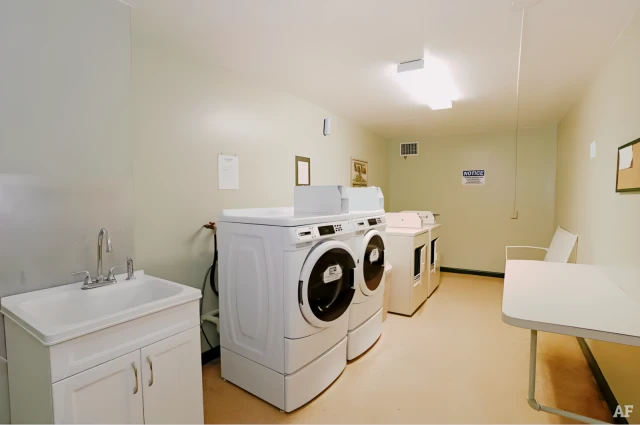 Imperial Towers Apartments 3