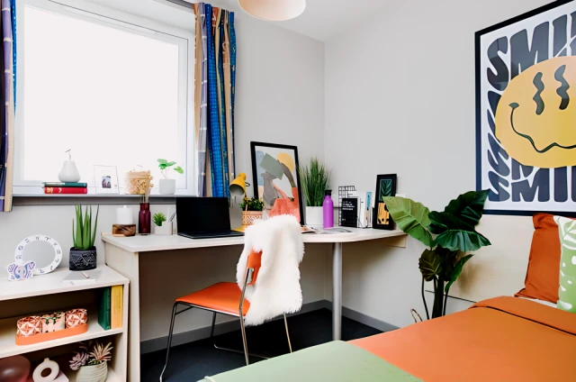 uhomes.com | Student Accommodation, Housing, Flats, Apartments for Rent