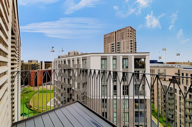 LH-Canada Gardens-Collyer 1