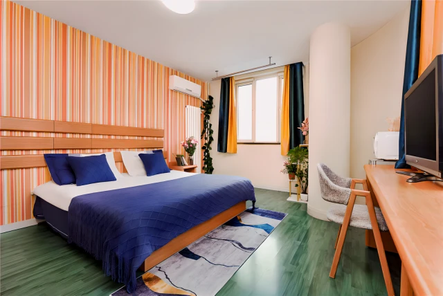 Sanyuanqiao Store - LiYeah 4