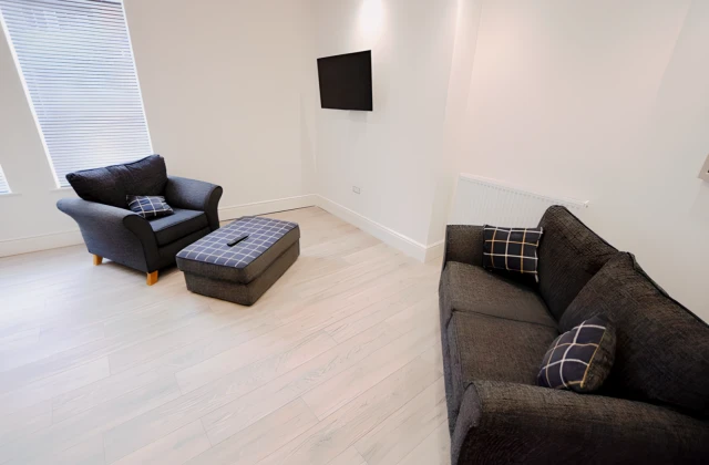 15 Monks Road - Lincoln student accommodation - 10 Bedroom House