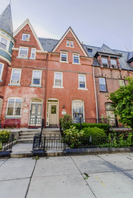 CA - 334 South 42nd Street 1