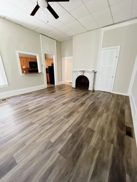 CA - 4016 Pine Street 2