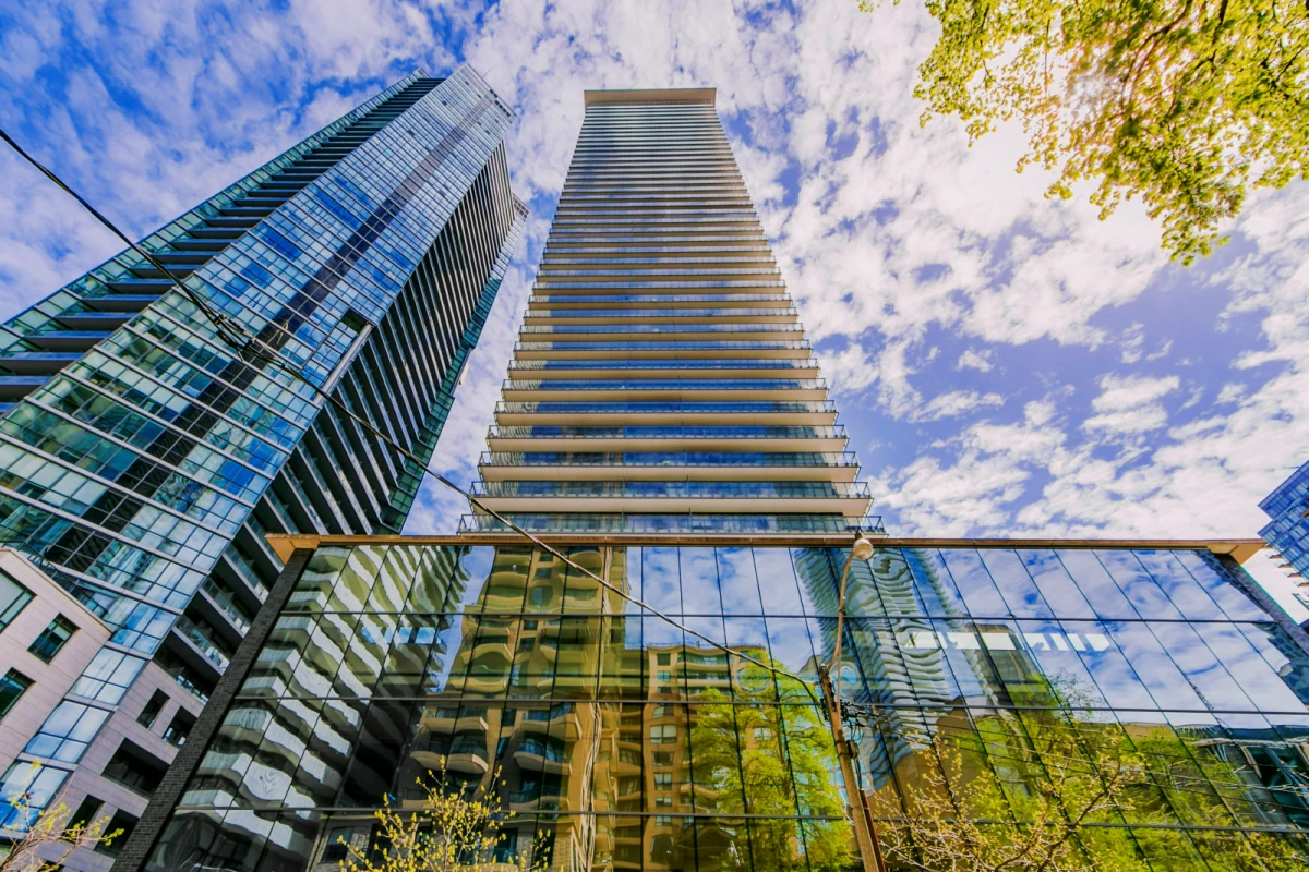 Casa Condos(33 Charles) - Toronto student accommodation
