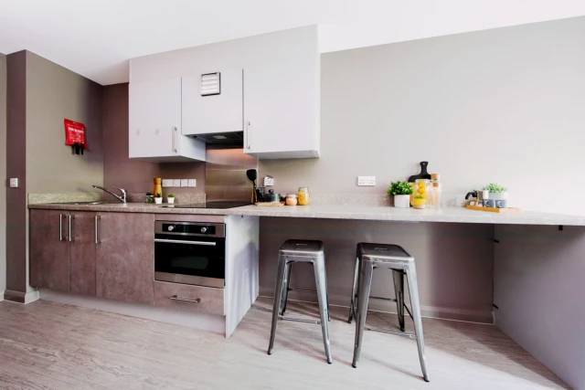 uhomes.com | Student Accommodation, Housing, Flats, Apartments for Rent