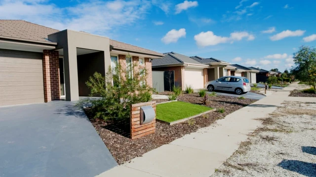 La Trobe University Shepparton Campus 1
