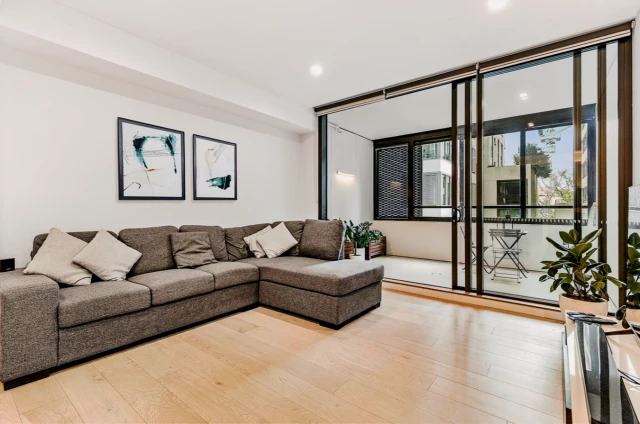 302/229 Miller Street,North Sydney,New South Wales 2060