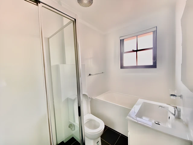 8/88 Duncan Street,Maroubra,New South Wales 2035 4