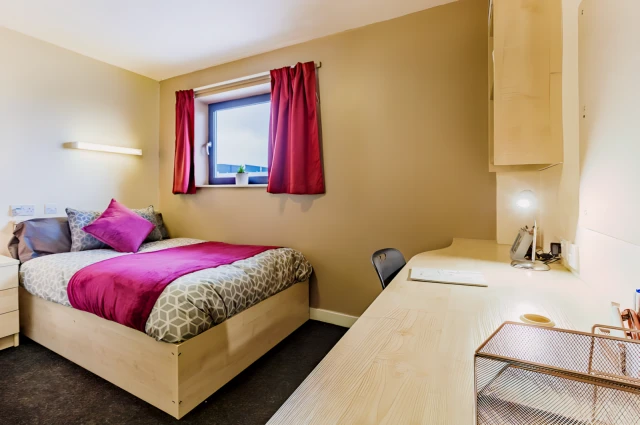 uhomes.com | Student Accommodation, Housing, Flats, Apartments for Rent