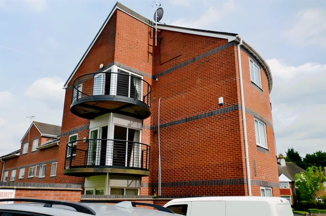 Entire Place·4B2B···Flat3, Stephens Court, Selly Oak 3