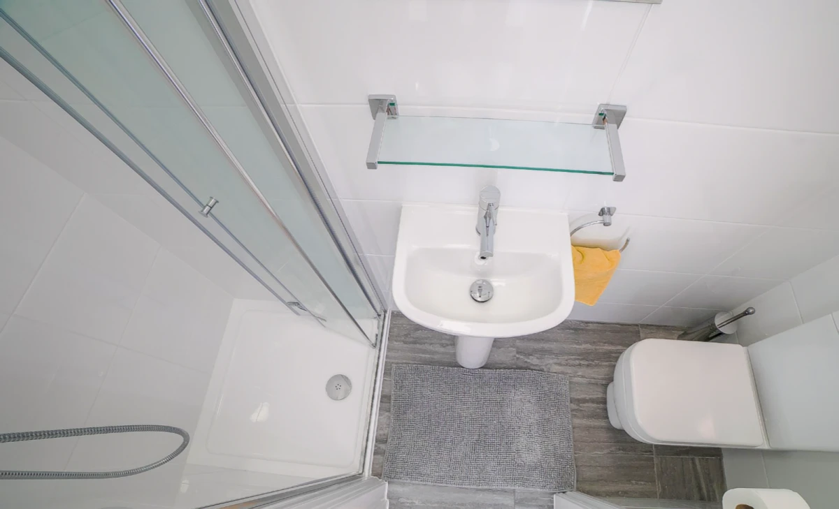 Lit West Green House - London student accommodation